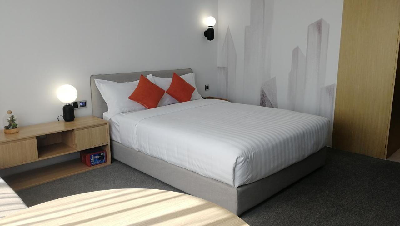 Ln Residence Changdi - New Aiqun Building - Canton Fair Free Shuttle Bus During Canton Fair Period Екстериор снимка
